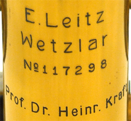 E. leitz Wetzlar: Mikroskop Stativ C No. 117298: Signatur