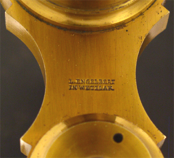 Mikroskop L. Engelbert in Wetzlar: Signatur