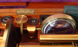 E.Hartnack & A.Prazmowski # 12498: Auflichtlupe im Kasten