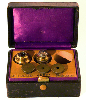 Edmund Hartnack Potsdam Mikroskop Stativ IVA; Nr. 26231: Objektivkästchen