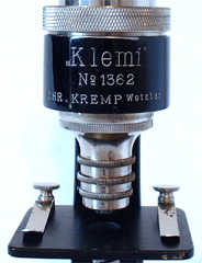 Klemi #1362, Signatur