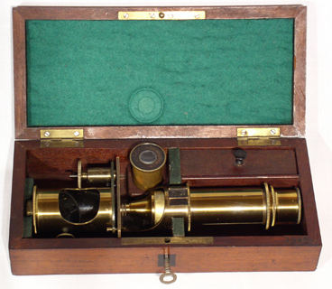 G. Oberhaeuser Paris Mikroskop #2548 im Kasten