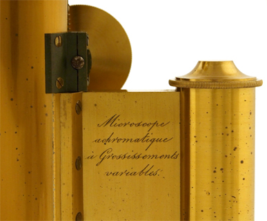 Pankratisches Dissektionsmikroskop von Georges Oberhaeuser, No. 790: Signatur