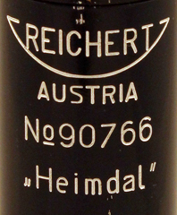 Reisemikroskop "Heimdal" nach F.K. Reinsch von C. Reichert, Wien 1929: Signatur