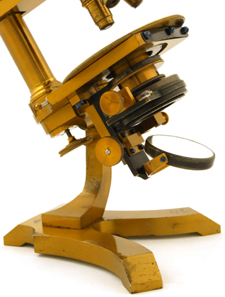 Mikroskop von Seibert & Krafft Stativ Nr.2, Seriennummer 3506: Beleuchtungsapparat nach Abbe