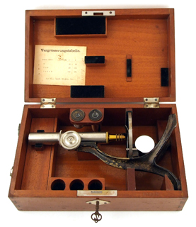 Carl Zeiss Jena Trichinenmikroskop Stativ IX, Nr. 14902 im Kasten