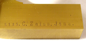 Carl Zeiss Jena Mikroskop Nr.5139 von 1881: Signatur