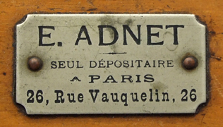 Mikroskop Carl Zeiss Jena Nr. 51612: Schild des Händlers