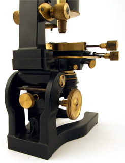 Carl Zeiss Jena Mikroskop Stativ IS von 1914 Tisch