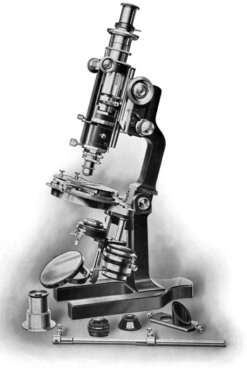 Neues Polarisationsmikroskop nach Wülfing, Abb. aus: E.A.Wülfing: Ein neues Polarisationsmikroskop und kritische Betrachtungen der bisherigen Konstruktionen; überreicht vom Verfasser; Abhandlungen der Heidelberger Akademie der Wissenschaften 6. Abhandlung; Carl Winters Universitätsbuchhandlung; Heidelberg 1918 